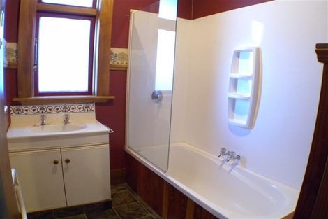 Photo of property in 50 Moana Crescent, Musselburgh, Dunedin, 9013