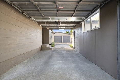 Photo of property in 108 Tremaine Avenue, Westbrook, Palmerston North, 4412