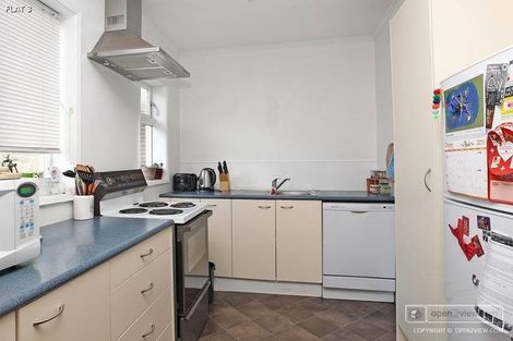 Photo of property in 22 Kellsmere Crescent, Island Bay, Wellington, 6023