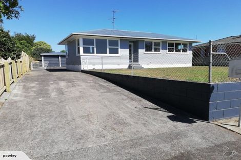 Photo of property in 16 Tairere Crescent, Rosehill, Papakura, 2113