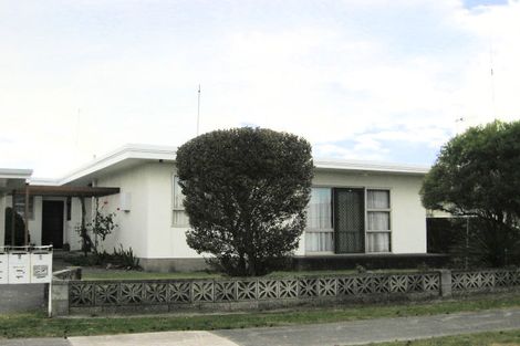 Photo of property in 1/20 Lyttelton Crescent, Tamatea, Napier, 4112