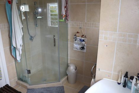 Photo of property in 1/44 College Road, Northcote, Auckland, 0627