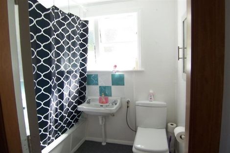 Photo of property in 13 Horomona Road, Paekakariki, 5034