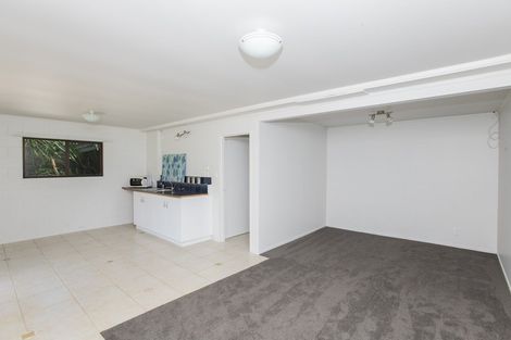 Photo of property in 57 Moana Road, Okitu, Gisborne, 4010