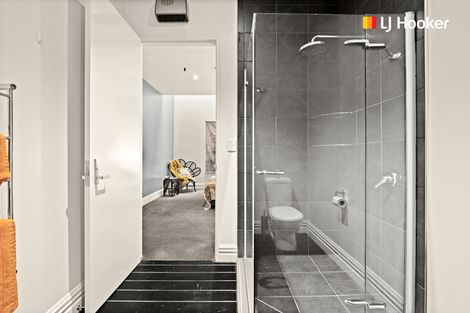 Photo of property in 2/49 Bond Street, Dunedin Central, Dunedin, 9016