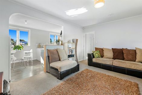 Photo of property in 25 Kahu Street, Utuhina, Rotorua, 3015