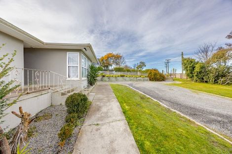 Photo of property in 12 Tamumu Road, Waipawa, 4210