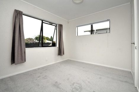 Photo of property in 2/31 Halsey Road, Manurewa, Auckland, 2102