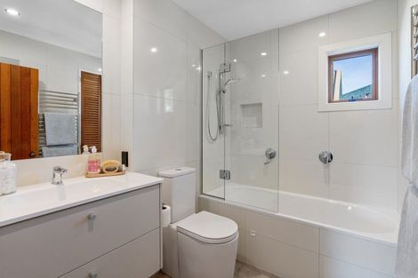 Photo of property in 15 Rhodes Street, Merivale, Christchurch, 8014