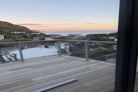 Photo of property in 23 Welland Place, Island Bay, Wellington, 6023