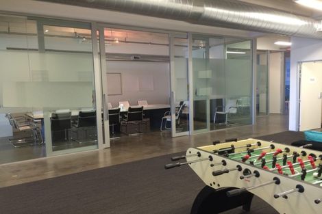 Photo of property in 14 Maidstone Place, Oteha, Auckland, 0632