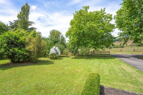 Photo of property in 24 Settlement Road, Te Horo, Otaki, 5582
