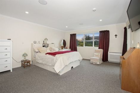 Photo of property in 55 Oakwood Drive, Rangiora, 7400