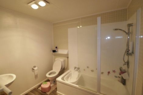 Photo of property in 1a Totara Street, Tawhero, Whanganui, 4501