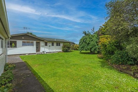 Photo of property in 23 Palliser Place, Milson, Palmerston North, 4414