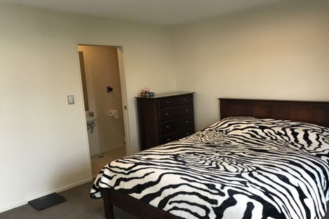 Photo of property in Greenwich Apartments, 6/3 Burton Street, Grafton, Auckland, 1010