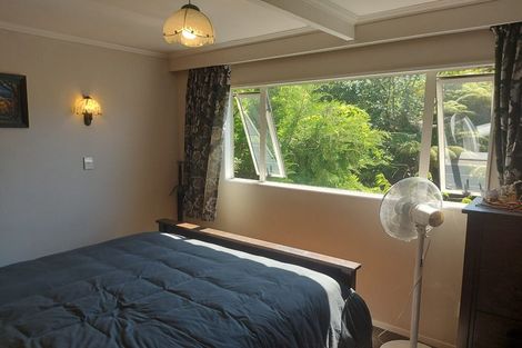 Photo of property in 32 Holborn Drive, Stokes Valley, Lower Hutt, 5019