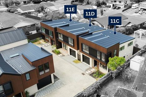 Photo of property in 11d Rene Place, Sunnyhills, Auckland, 2010