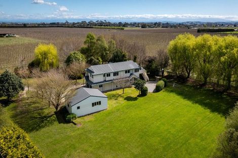 Photo of property in 495 Lawn Road, Clive, Hastings, 4180