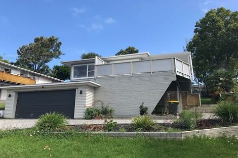 Photo of property in 5 Infidel Place, Torbay, Auckland, 0630