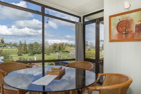 Photo of property in 54 Links View Drive, Omokoroa, 3114