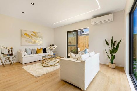 Photo of property in 16d Grande Vue Road, Papatoetoe, Auckland, 2025