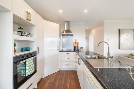 Photo of property in 10a Gaff Place, Whitby, Porirua, 5024