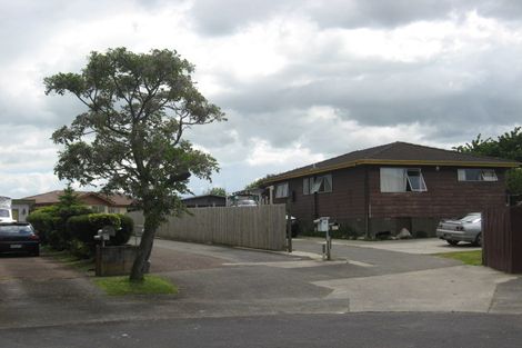 Photo of property in 23 Benton Place, Manurewa, Auckland, 2102