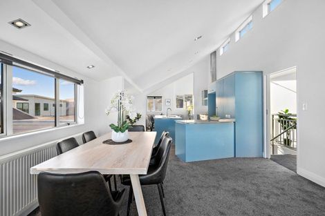 Photo of property in 127 Homebush Road, Khandallah, Wellington, 6035