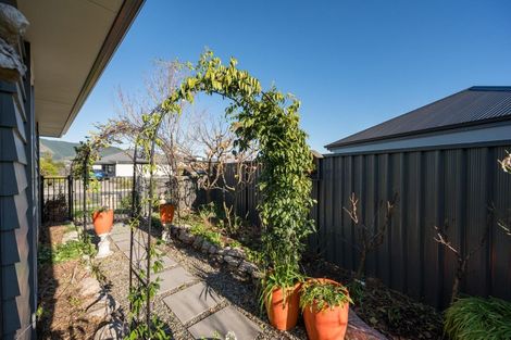 Photo of property in 41 Youngberry Drive, Richmond, 7020