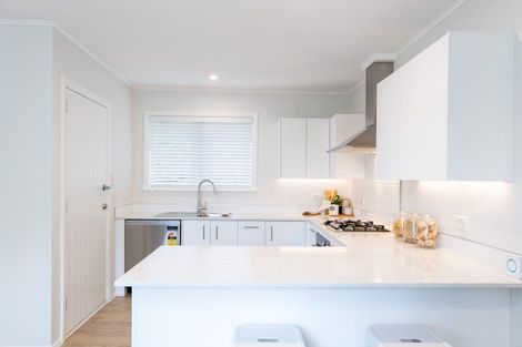 Photo of property in 32 Field Street, Silverstream, Upper Hutt, 5019