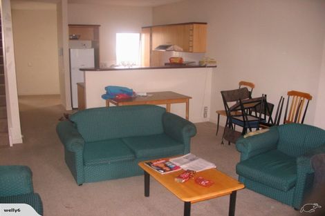 Photo of property in 191 Tasman Street, Mount Cook, Wellington, 6021