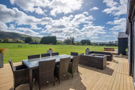 Photo of property in 165 Tirohanga Road, North Taieri, Mosgiel, 9092