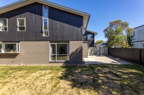 Photo of property in 1/22 Whitmore Street, Edgeware, Christchurch, 8013