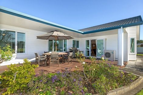 Photo of property in 690 Gladstone Road, Te Hapara, Gisborne, 4010