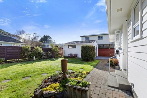Photo of property in 51 Holdsworth Avenue, Trentham, Upper Hutt, 5018