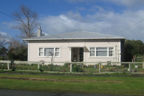 Photo of property in 36 West Coast Road, Te Kopuru, 0371