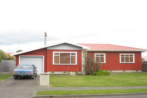 Photo of property in 14 Exeter Crescent, Pirimai, Napier, 4112