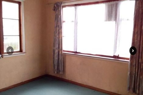 Photo of property in 2 Hobson Place, Takaro, Palmerston North, 4412