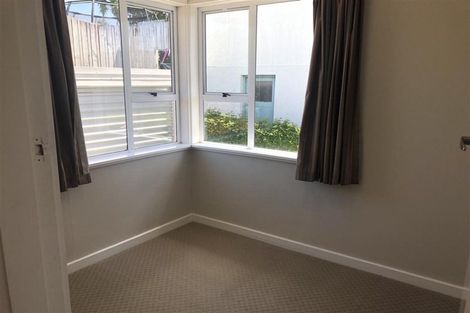 Photo of property in 63 Wallath Road, Westown, New Plymouth, 4310