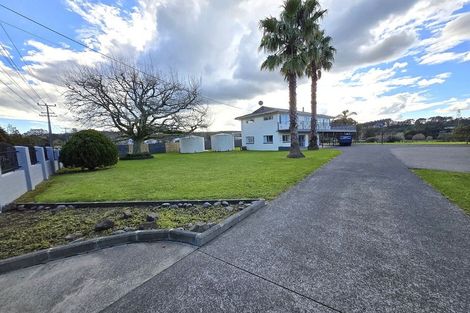 Photo of property in 6 Deacon Road, Riverhead, Kumeu, 0892
