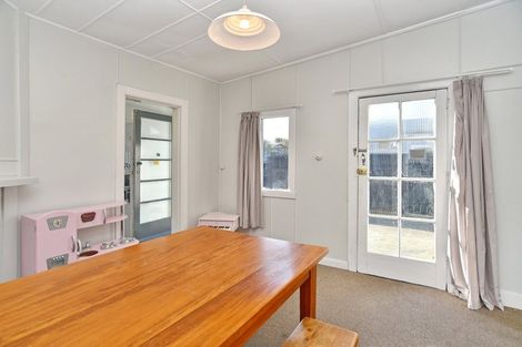Photo of property in 16 Falcon Street, New Brighton, Christchurch, 8061