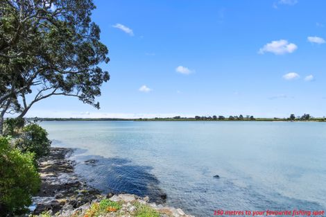 Photo of property in 13a Lawson Way, Weymouth, Auckland, 2103