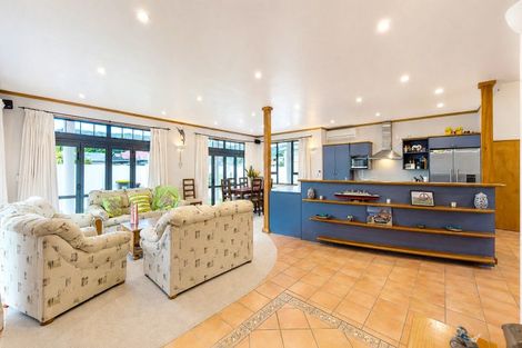 Photo of property in 103 Mako Road, Whangamata, 3620