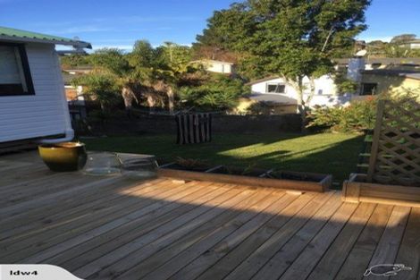 Photo of property in 42a Matipo Road, Mairangi Bay, Auckland, 0630