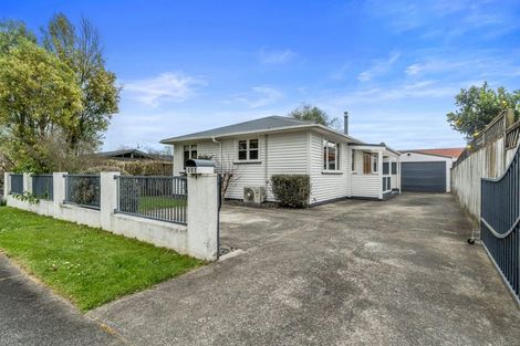 Photo of property in 307 Shakespeare Street, Leamington, Cambridge, 3432