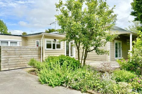 Photo of property in 25 Carruthers Street, Otane, 4202