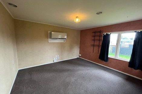 Photo of property in 117 Wharf Road, Te Atatu Peninsula, Auckland, 0610