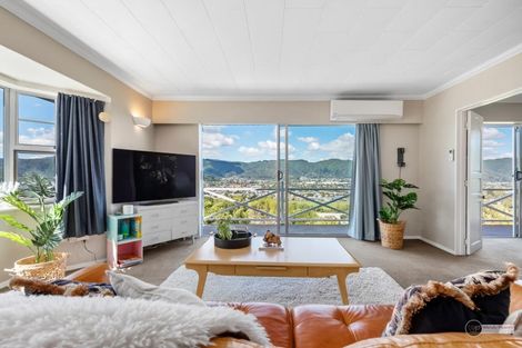 Photo of property in 28 Gurney Road, Kelson, Lower Hutt, 5010