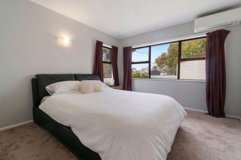 Photo of property in 18 Brandon Road, Glen Eden, Auckland, 0602